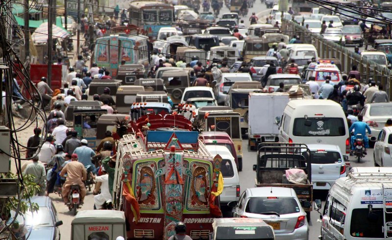 traffic karachi